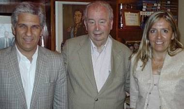 La apoderada de Poggi,Avanzar y El Chorrillero Adelaida Muñiz, entre las aprobadas sin rendir para cargo provisorio.Escupir para arriba 