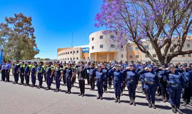"ESTAMOS ORGULLOSOS DE USTEDES"