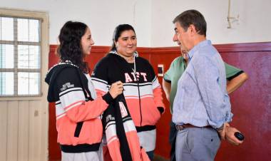 “EL FUTURO ESTÁ EN LA EDUCACION”