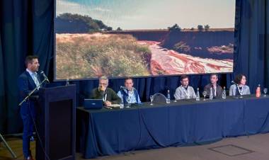 P. DE LOS FUNES: 4º Simposio Iberoamericano de Adsorción