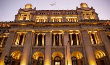 La Corte y la estabilidad del empleo público.El ataque del Gobierno que viene en San Luis y su impracticable derecho a echar .