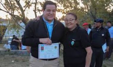 David Becerra reasume en Saladillo para hacer historia .Un outsaiders que cambió formas de Gobernar y sacó del caos a la localidad que lo reeligió por más del 50 %