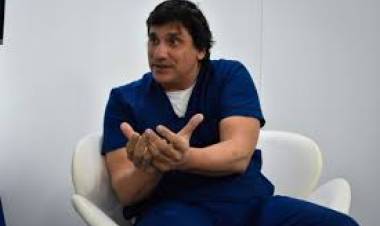 Piden que Luis Giraudo reclame a DOSEP por la falta de prestaciones a Discapacitados .Sus convicciones no las puede cambiar por un sueldo , dicen las familias .Allegados a Giraudo, no descartan que intervenga.Le joden su trabajo éstas cosas de adentro para colmo.