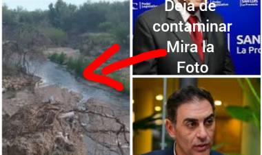 Hissa a Belgrano Rawson SOS un traidor, como vas a denunciarnos porque arrojamos líquidos cloacales al Río. No queremos impunidad , contestó el Defensor del Pueblo 