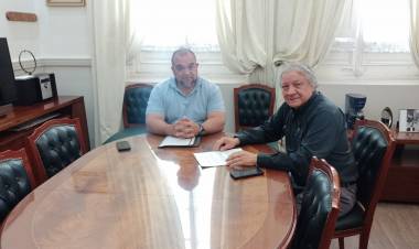 Finalmente Frontera aceptó el pedido del Gremio Municipal y pagaría el 25 por ciento en un solo pago .Distintiva y superadora medida 