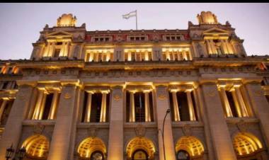 Cristina y la inocencia de creer que no jugaban con fuego . Difícil entender que no sabría que la Justicia parcial no la condenaría.