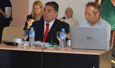 Jury a Juez Ortiz : empezó fuerte y se diluyó. Fortalezas y debilidades que pueden tener efecto en él  resultado.