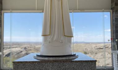 Ruralistas de la zona de la Virgen de la Cabrera , sin internet . Denuncian que nadie hace nada y es su única via de comunicación por Salud o urgencias.