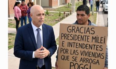Abdala: Poggi hace casas  por Milei con él FONAVI y los  Intendentes que ponen  los terrenos . Siguen vendiendo humo .La Provincia no pone un peso.  