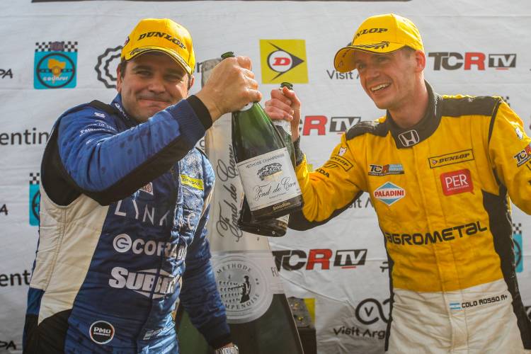 TCR SOUTH AMÉRICA: Pezzini estiró diferencias 