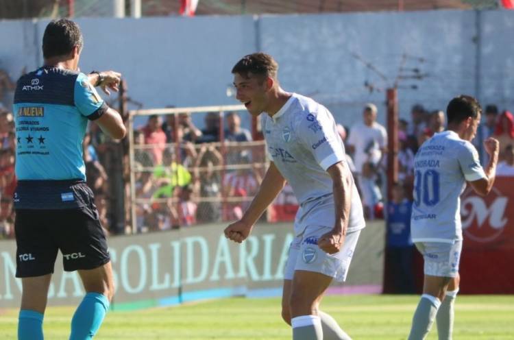 LPF: El Tomba ganó con un puntano en cancha