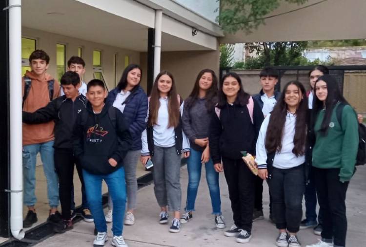 SAN FRANCISCO: charla ambientalista para estudiantes