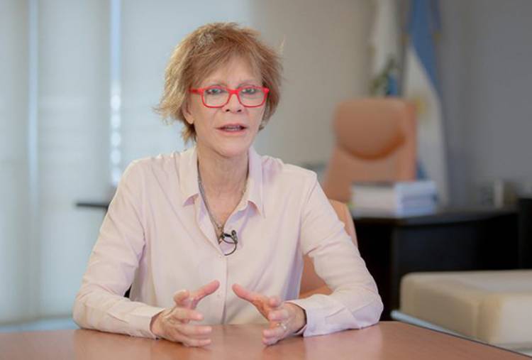 “Me une su deseo de mejorar la educación”