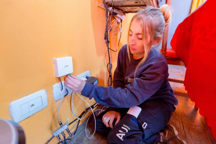 SAN LUIS A MIL SUPERÓ LAS 20 MIL CONEXIONES