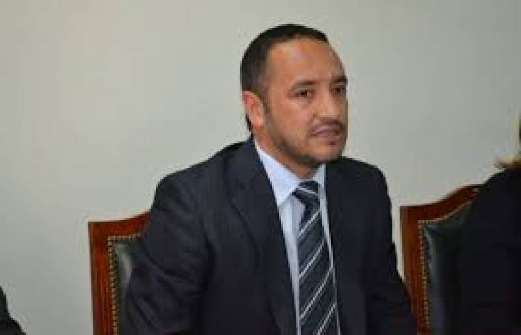 UNVIME "asume Sosa en medio del caos que deja Rivarola , que ha hecho trabajar el picapapeles y el humo para no dejar nada" 