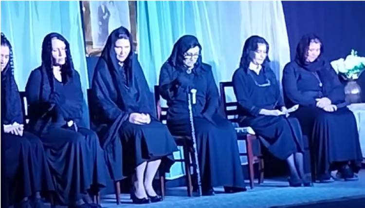 QUINES: Teatratando presentó ‘La Casa de Bernarda Alba’
