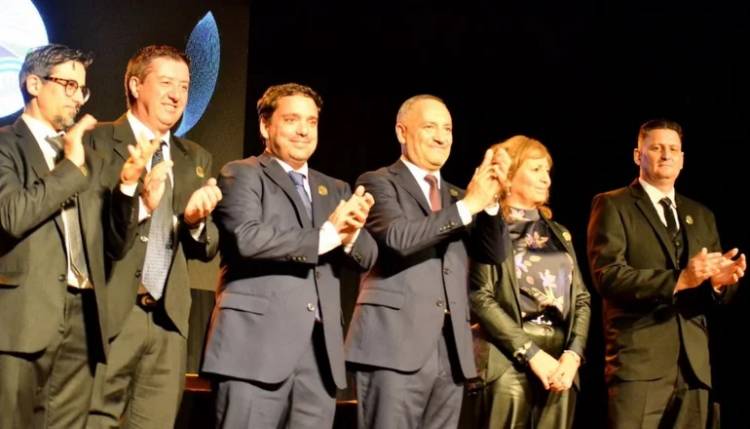 MARCELO SOSA: “SER EL MAYOR SERVIDOR PARA LOS ESTUDIANTES”