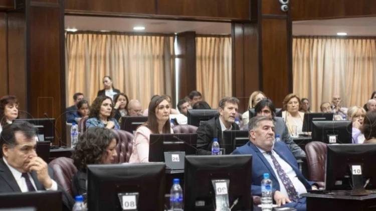 Las vueltas de la política. El poggismo no quiere que le hagan lo que ellos le hicieron al PJ en 2018.Presidencia  y quórum a la vista .