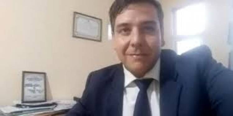 Herrera de Carpintería.No es problema del Municipio que Boletín tarde en publicar.La Tasa de la publicación fue en tiempo y forma.No hay motivo del Municipio no publicar , un Ordenanza aprobada por Unanimidad 