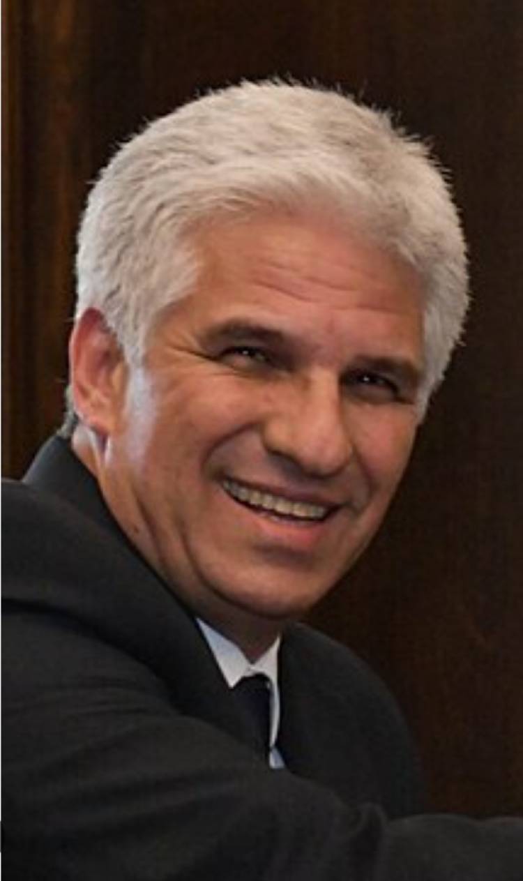 Poggi y la reforma Constitucional que avanza. Cuales son los puntos .Dos periodos para cualquier cargo . Cámara única y sin elecciones intermedias.