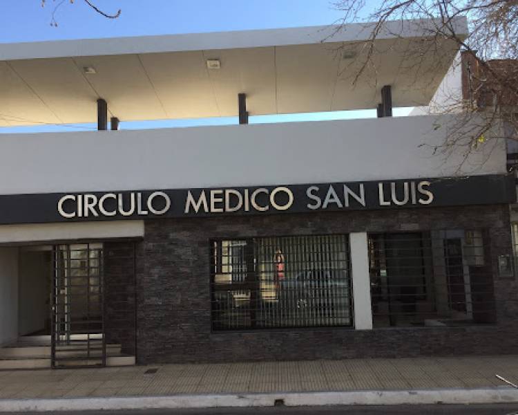 Crítica de Poggi y Nigra  al Circulo Médico con réplica médica.Son caraduras , tardan 90 días para pagar y nos dicen hostiles. Que estén ellos sin cobran o los empleados a ver qué pasa .Son cínicos .