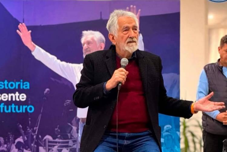 Alberto volvió a decir que en 5 meses,  ordena salarialmente y él tejido social de San Luis . Abrió las puertas del PJ para todos .Puertas abiertas para todos 