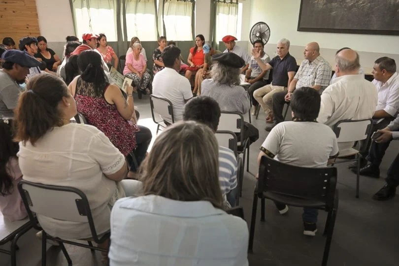 Poggi admirado en Pueblo Rankel . El  dejó 2 mil cabezas, hoy hay 8 mil  .La Capitalización por mejoras y una Asamblea pedida por nadie y aceptada por nadie .La farsa que se cayó 