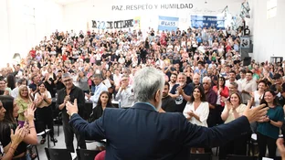 Alberto asumió y cree que puede ganar solo.La unidad una expresión vacía por ahora .Solo el praganatismo podrá ser salida