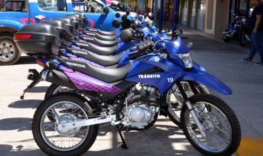 Nuevas motos para el cuerpo de Tránsito y Vía Pública