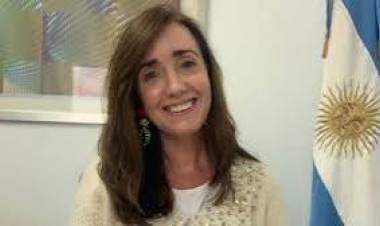 Poggi recibe a las 19 a Victoria Villarroel. Crecen las especulaciones políticas La Vice estará en las Fiestas de la Quebrada y Renca, que será inédito.