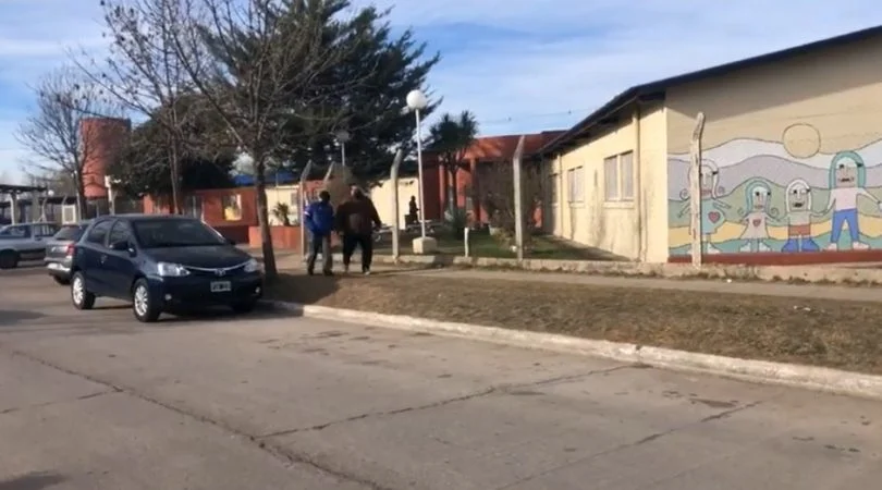 Negligencia en la Salud Pública?.Murieron dos trabajadoras por influenza .No las habrían dejado faltar y empeoraron su cuadro.El Gobierno con su Ministra muda .