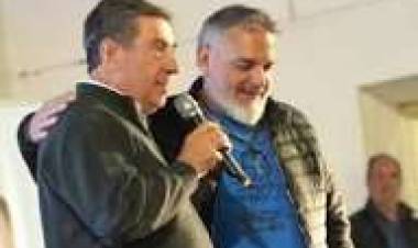 El PJ de San Luis no estará en él bloque Nacional PJ. Se va a derechizar con otros bloques PJ de Gobernadores ...........