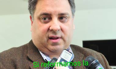 Endeiza:Si reformamos la Constitución, pretendemos 8 años más de Poggi.Contexto político actual 