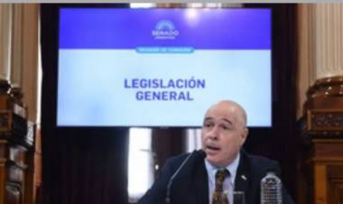 Abdala : él despilparro en gastos inútiles de Poggi , nos dio la razón.Es lo que ha estancado a la Provincia  y él reconocimiento de su fracaso "