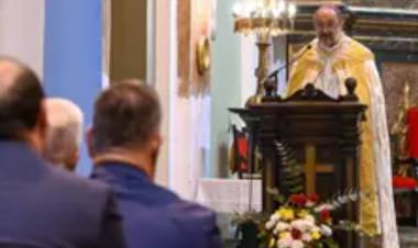 El Obispo Barba, dijo que él Gobierno ha profundizado él deterioro social y Gobierna para unos pocos y debe cambiar él deterioro social .Su discurso, ignorado por la prensa oficialista .
