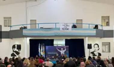 El PJ reiteró la apertura a todos para competir en 2027.