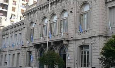 Obligan a los jueces a marcar desde él celular y es un escándalo . Creen que violenta su ntimidad ya que la geolocalización la pueden tomar libre,  para condicionarlos en sus decisorios .