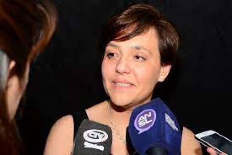 Zanglà molesta a la oposición  por la excelencia del Carrillo.La crìtica  hueca.Anàlisis.La salud en Mercedes