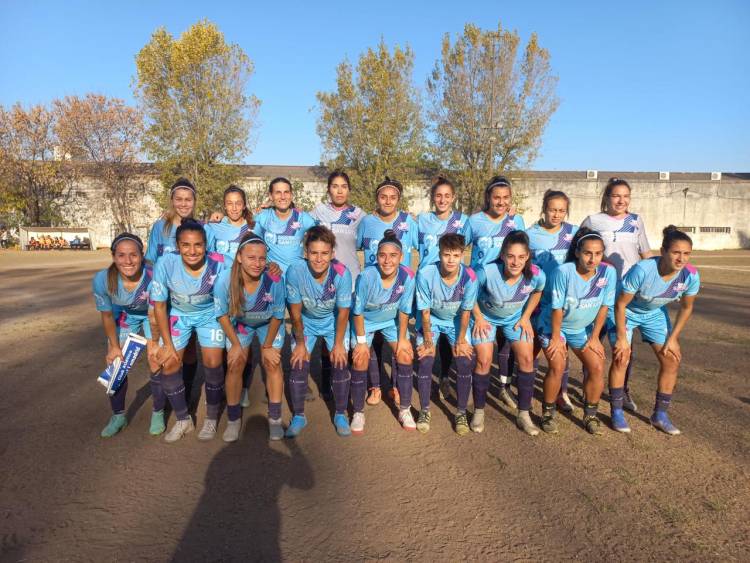 FÚTBOL FEMENINO: San Luis FC goleó y clasificó