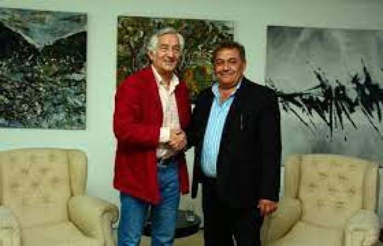 Quines: El exitoso modelo de Paco Macìas.Como funciona?