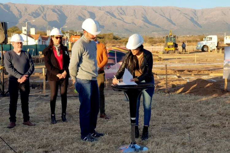 MERLO: nueva escuela, innovadora y sustentable