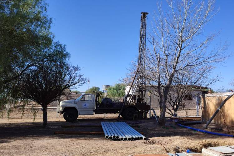 ALTO PENCOSO: refuncionalizaron un pozo público 