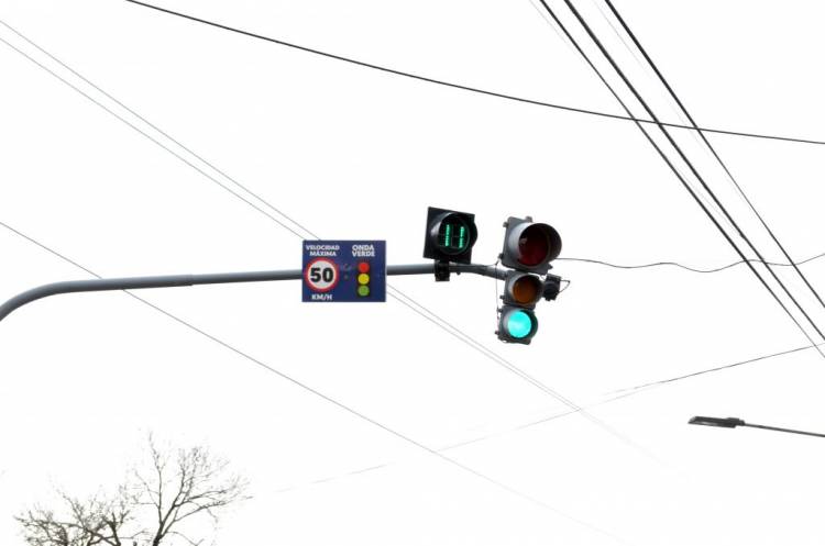 Ciudad de San Luis: modernizan más de 90 semáforos