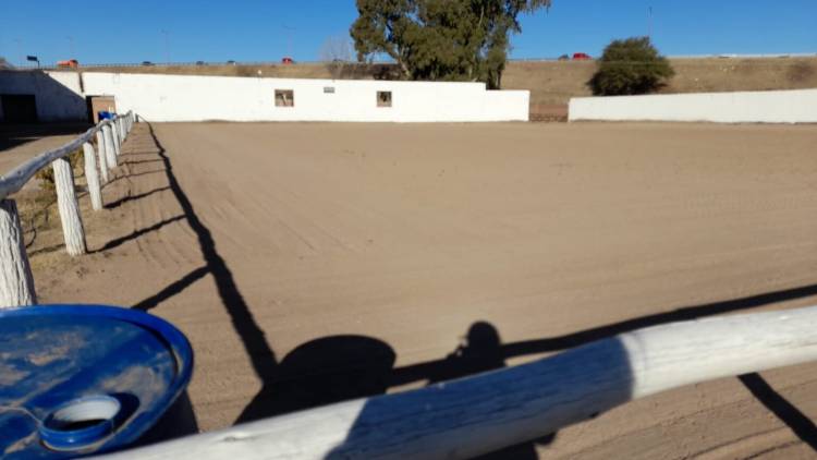 El Centro Ecuestre San Ignacio inaugura su pista 