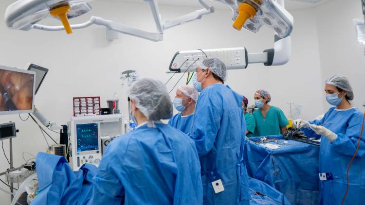 Dr Raúl Coria: ”hay 200 pacientes con tratamiento contra la obesidad y cirugía bariatrica en la Salud Pública.No hay muchos lugares en el país en que se haga gratuita “