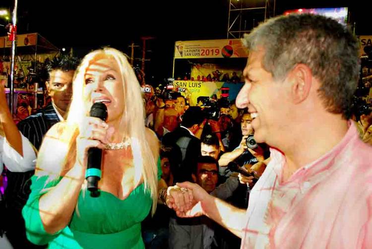 Poggi y los Sueldos de miseria en la Policia y la Salud. Privatizaciones de  Hospitales y desguace Paros y acuartelamiento el resultado 