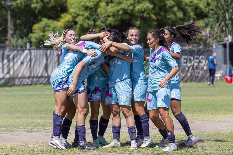 FÚTBOL FEMENINO: San Luis FC va por el título