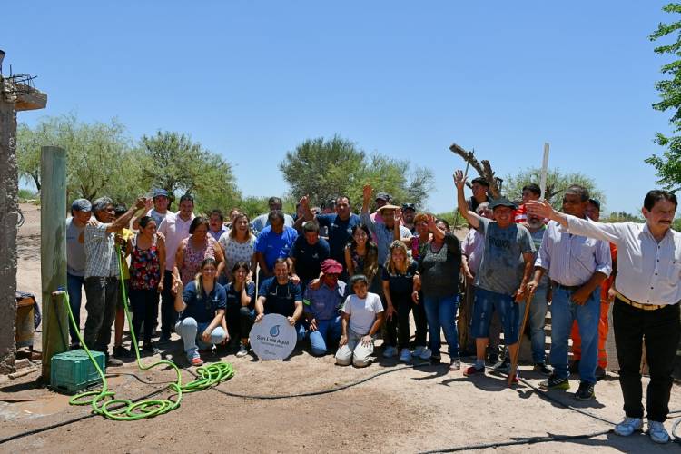 El Jarillal y Bajada Grande ya tienen acceso al agua