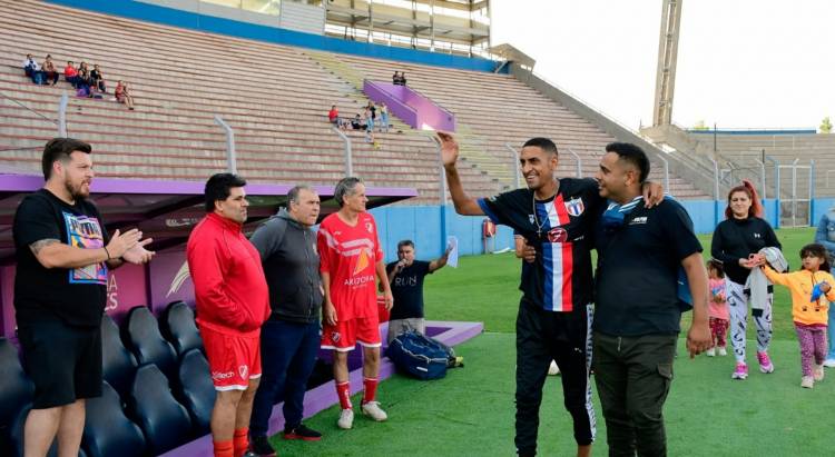 JUEGO DE LAS ESTRELLAS: todos juntos por el “Negro” Garro
