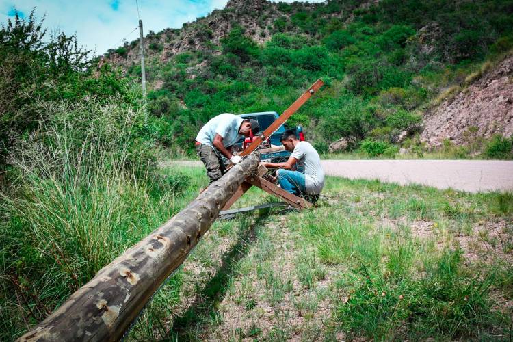 QUEBRADA DE SAN VICENTE: llega la energía eléctrica